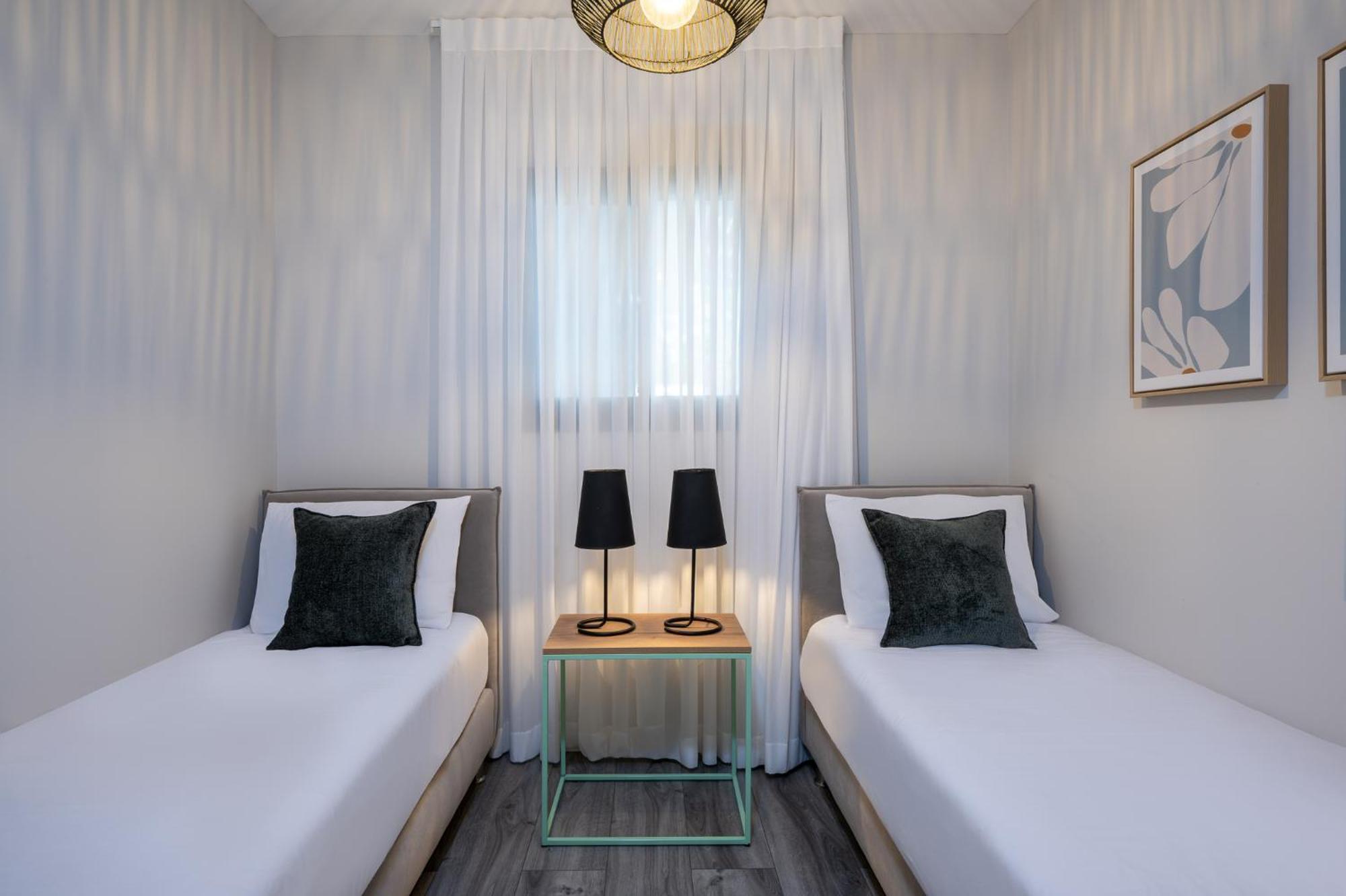 Erettz Dafna Travel Hotel Eksteriør billede